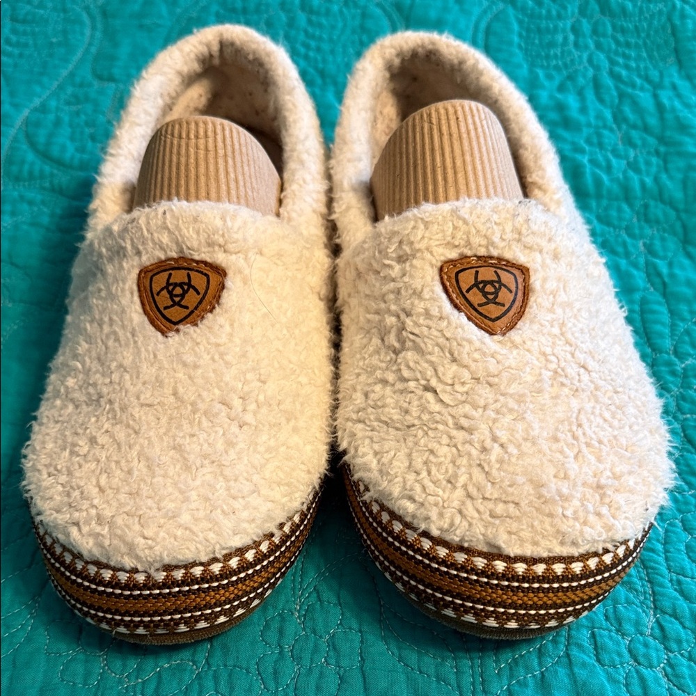 Ariat Sherpa Brown Soled Slippers